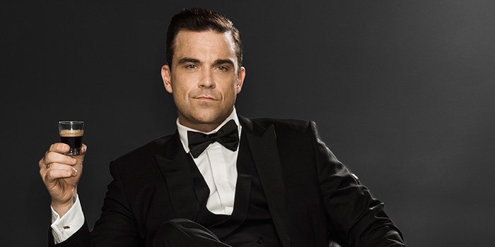 Robbie a présenté Café Royal à Paris aujourd'hui !